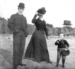 Arthur Looms was three years old whenthis picture was taken with his parents on North Beach in Santa Monica.